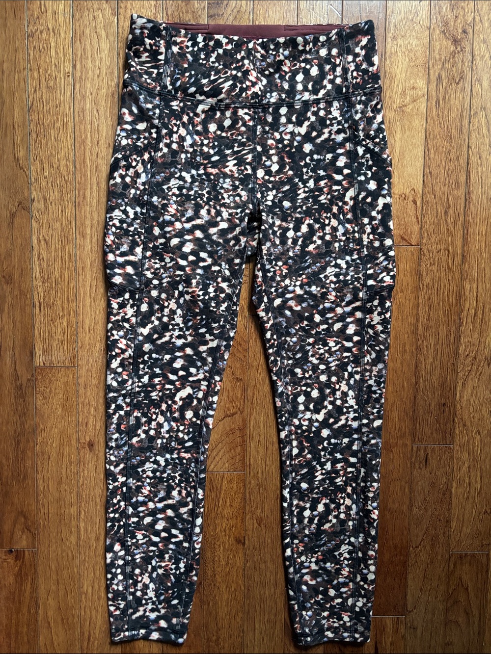 Lululemon Invigorate High-Rise Crop 23" Leggings